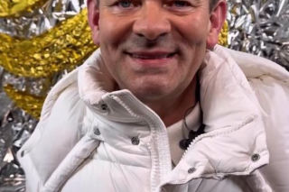 Zenek Martyniuk jako pogodynka! Żeby tylko się nie rozbierać do naga i nie biegać po mrozie