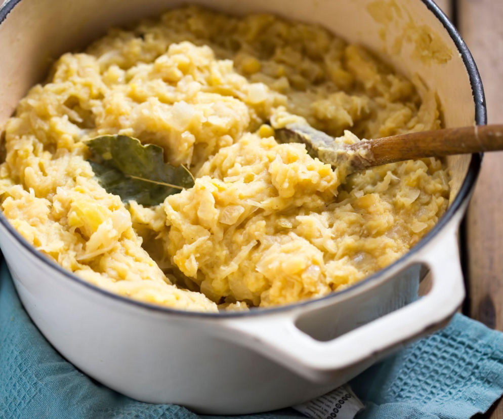 Kapusta z grochem według Magdy Gessler – tradycyjny klasyk w wersji pełnej smaku