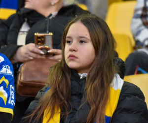 PRES Grupa Dewloperska Toruń - Abramczyk Polonia Bydgoszcz, zdjęcia kibiców i zawodników z pożegnania Adriana Miedzińskiego