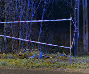 Makabryczne dachowanie auta na Mazowszu. 41-latek zginął uwięziony w blaszanej pułapce