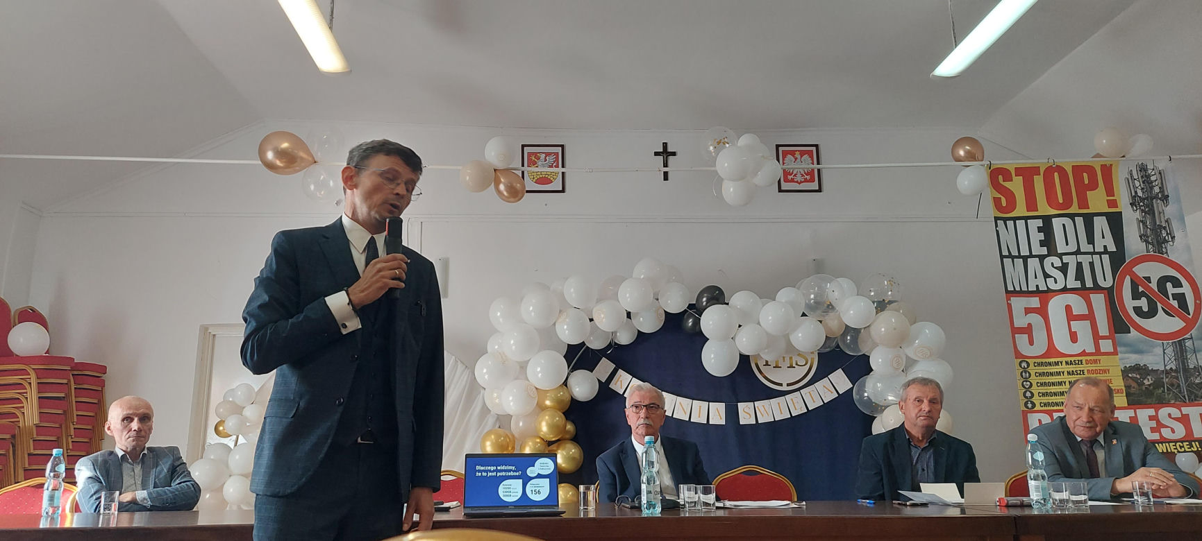 Spotkanie w sprawie budowy masztu 5 G w Płoskiem