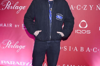 Książkiewicz pokazała majtki, Olejnik jak diwa i Grochowska w zbroi. Tłum gwiazd na pokazie Baczyńskiej