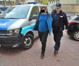  NOŻOWNIK kilkakrotnie zaatakował policjantów: Teraz może dostać 15 lat!