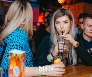 Karnawałowa noc w Klubie Mięta. Bawili się w brazylijskim klimacie 