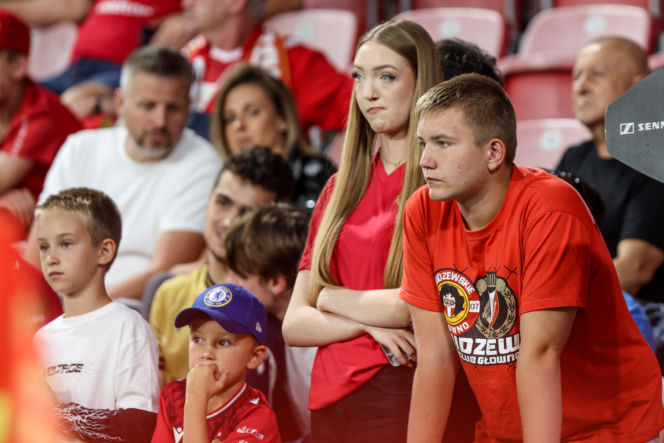Widzew Łódź - Lech Poznań: Zdjęcia kibiców z meczu 6. kolejki PKO BP Ekstraklasy