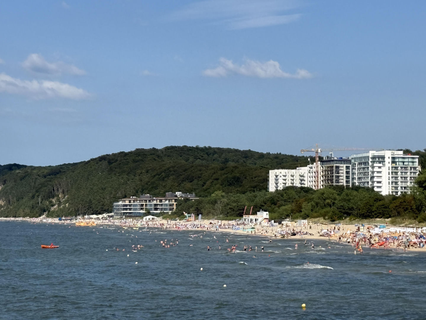 Apartamentowiec na plaży w Międzyzdrojach