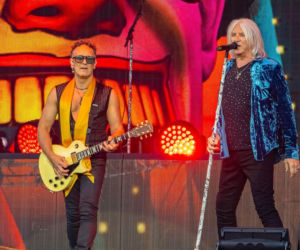 Nauczył nas śpiewać i grać. Gitarzysta Def Leppard szczerze o człowieku, dzięki któremu odnieśli sukces