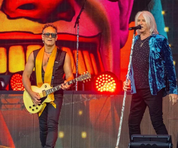 Nauczył nas śpiewać i grać. Gitarzysta Def Leppard szczerze o człowieku, dzięki któremu odnieśli sukces