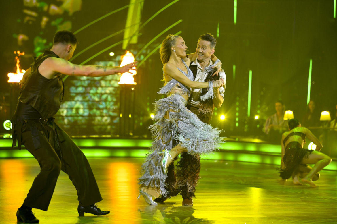 Krzysztof Kwiatkowski, Sara Janicka