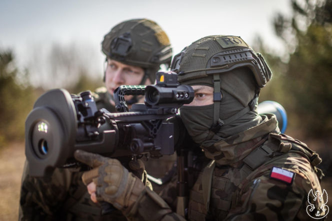 WOT szkoli operatorów Carl Gustaf