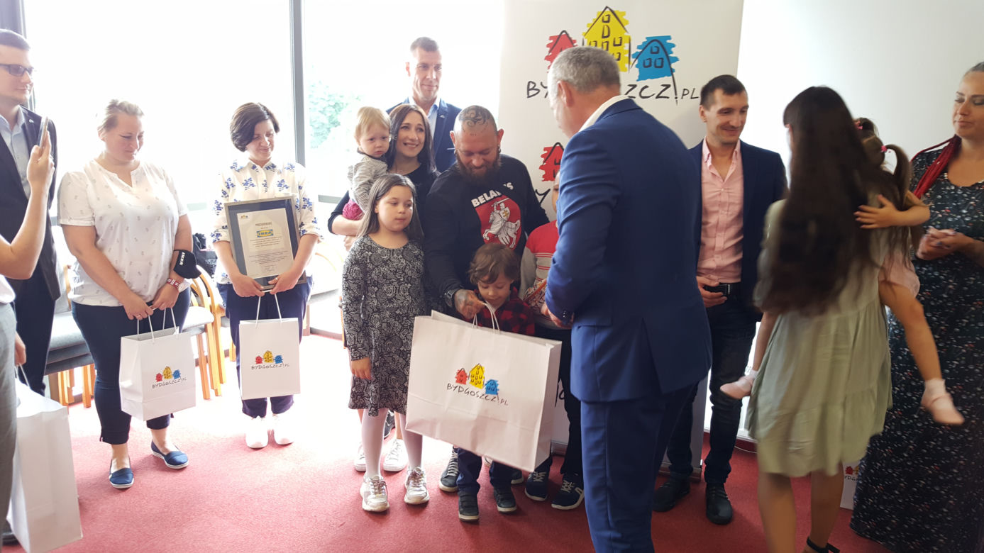 W Bydgoszczy zamieszkały dwie rodziny z Białorusi, które uciekły przed reżimem