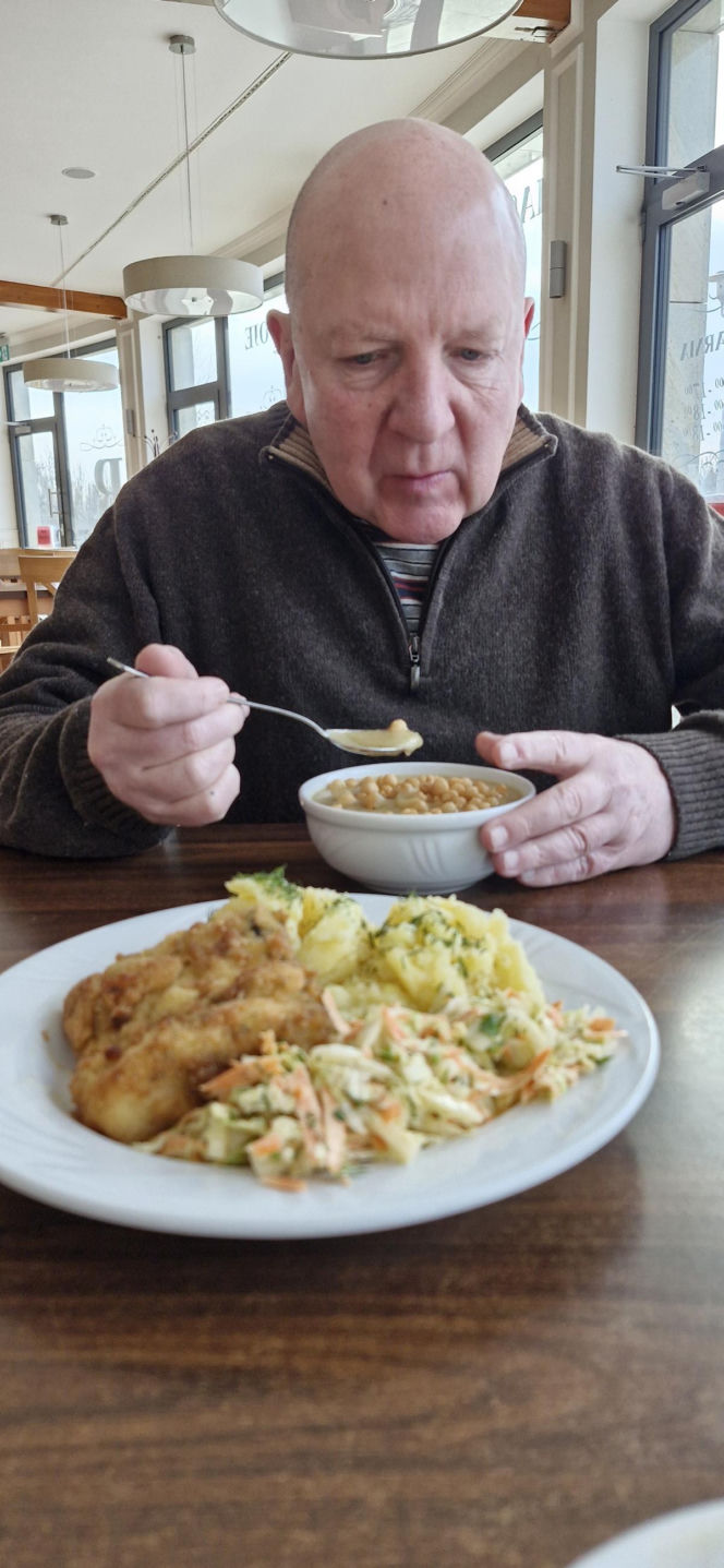 Bez sensacji w restauracji ojca Rydzyka. Post obowiązuje!