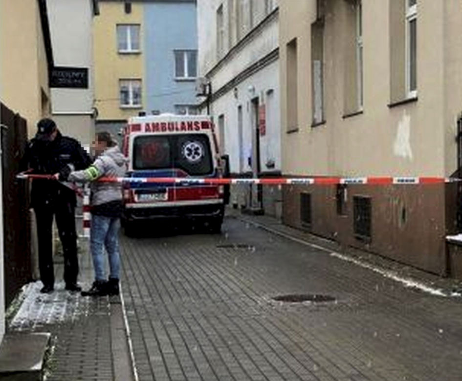 40 ciosami nożem zabił komorniczkę