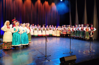 Zespół Pieśni i Tańca Ziemi Siedleckiej „Chodowiacy” wystąpił z koncertem z okazji 50-lecia CKiS