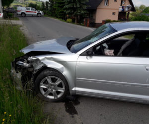 Nowy Sącz: Groźny wypadek na ulicy Juranda. Jedna osoba w szpitalu po zderzeniu trzech samochodów