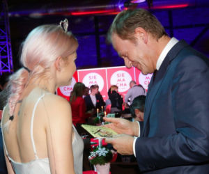 TUSK MA SŁABOŚĆ DO MAŁGOSIEK