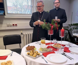 Abp Wiesław Śmigiel w Radiu Plus o przygotowaniach do Bożego Narodzenia