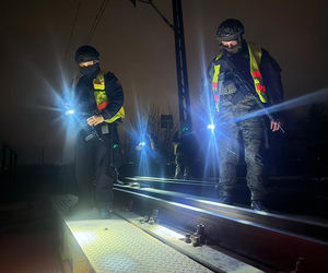 WOT i SOK na kolei. 400 żołnierzy patroluje kluczowe trasy