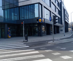 Szyld sklepu Lidl w szczecińskim Posejdonie budzi wiele kontrowersji