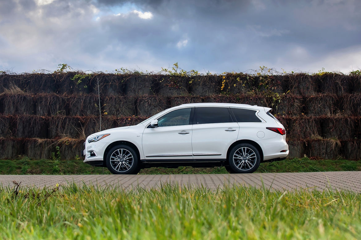 Infiniti QX60 Hi-Tech 3.5 V6 262 KM CVT