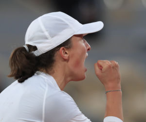 Iga Świątek wygrała z Simoną Halep, French Open