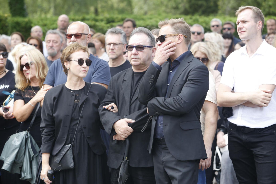 Pogrzeb Joanny Kołaczkowskiej. To jej ostatnie pożegnanie! Msza w kościele i świecka ceremonia