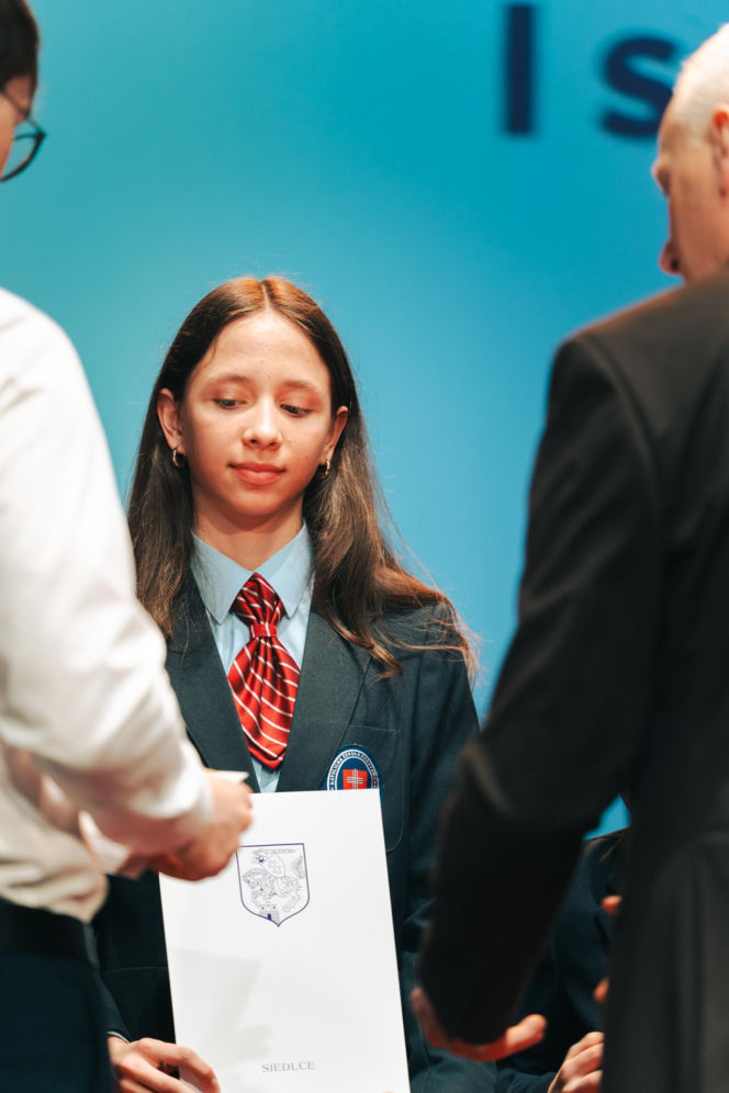 Najzdolniejsi uczniowie odebrali stypendia Prezydenta Miasta Siedlce
