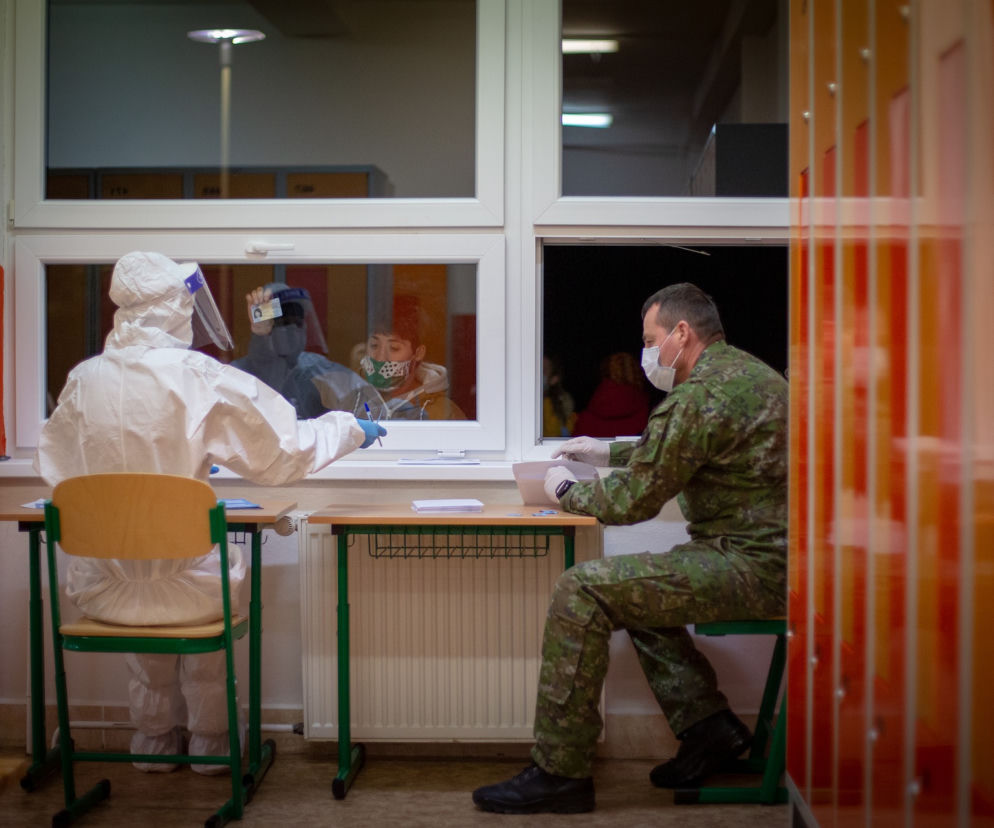 Koronawirus w Polsce. Ile jest dziś zakażeń? [RAPORT, 11GRUDNIA]