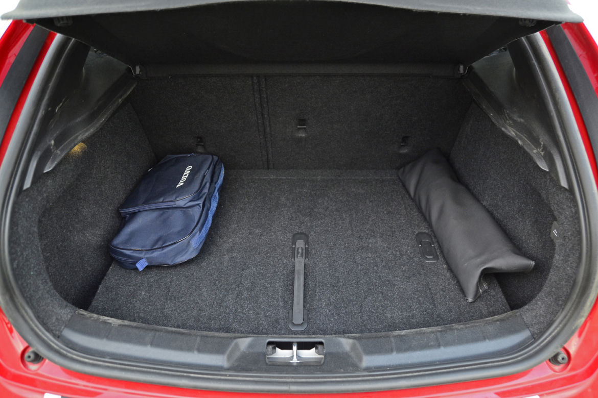 Volvo V40 Cross Country T5