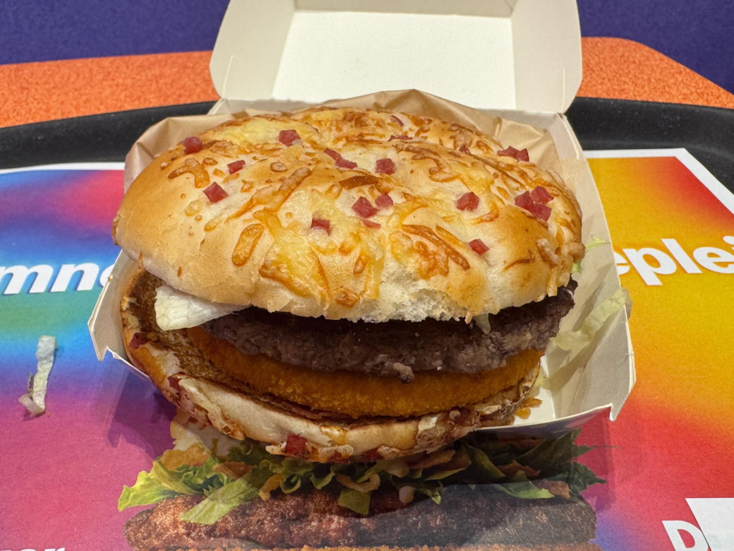 Taki widok na premierze Burgera Drwala w McDonalds. Wielkie zaskoczenie.
