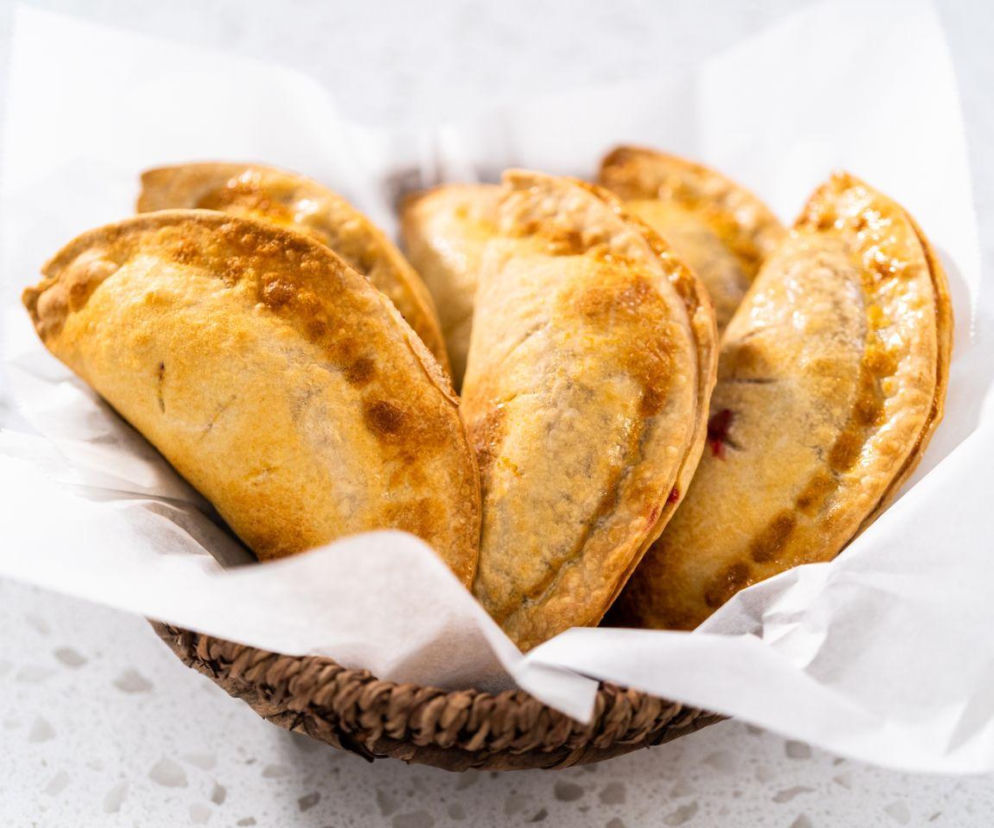 Tak w Argentynie robi się pierogi na słodko. Egzotyczne nadzienie to ich sekret