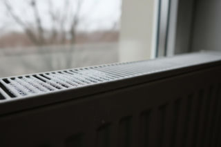 Awaria ogrzewania w Ursusie paraliżuje dzielnicę. Czy Krystyna Pawłowicz narzeka na Trzaskowskiego?