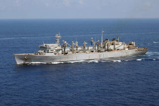 Kolizja USS Truxtun i USNS Supply na Karaibach – ryzyko w operacjach RAS