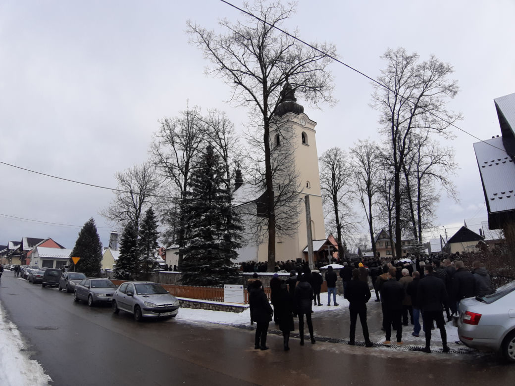 Pogrzeb nastolatków z Nowej Białej. Zginęli tragicznie w Sylwestra