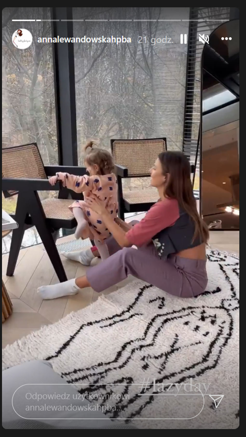 Anna Lewandowska w skarpetkach za 500 złotych