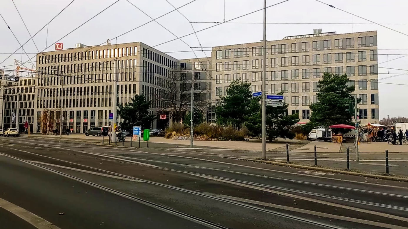 Biurowiec w miejscu dworca