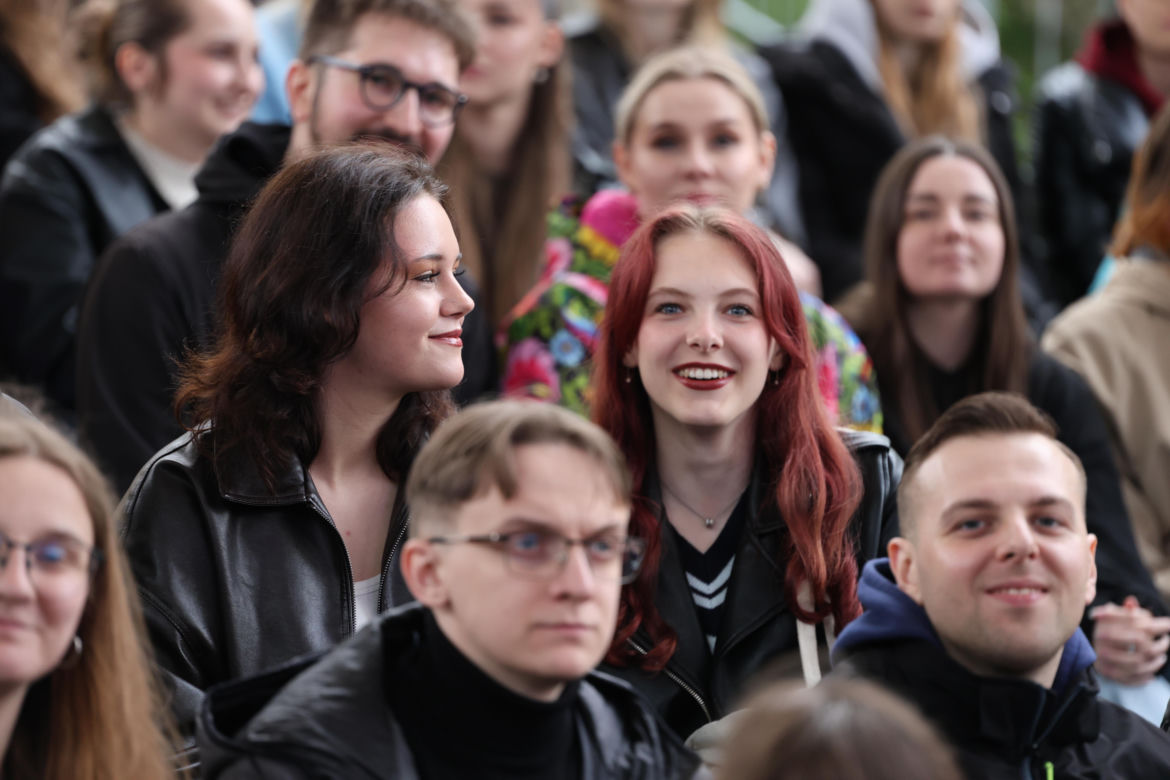 Juwenalia Kieleckie 2026. Kadzielnia oszalała! Enej i Golec uOrkiestra porwali tłumy na wielkim finale UJK