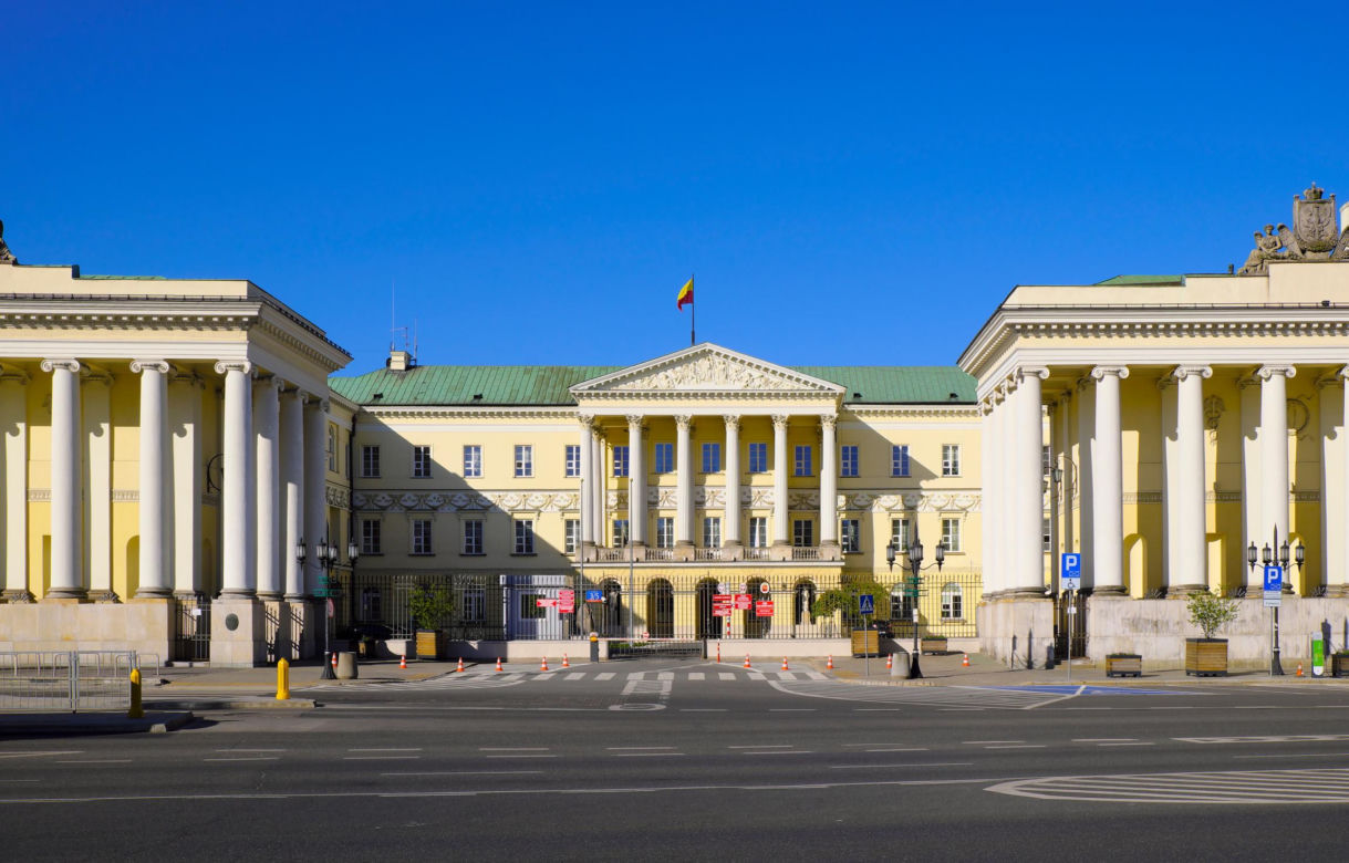 Wynagrodzenia w Polsce.