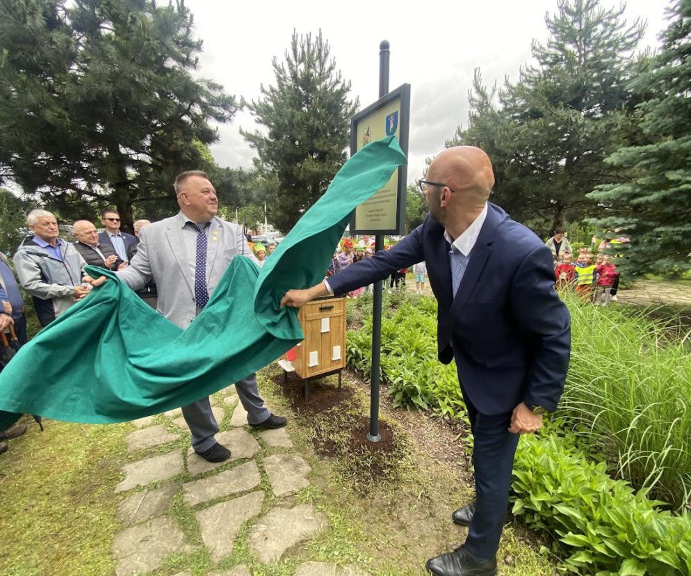 Karpacki Związek Pszczelarzy ma 50 lat. Jest tablica pamiątkowa!