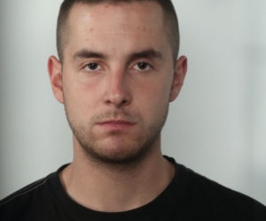 Uważajcie na tych mężczyzn! Są poszukiwani listami gończymi przez bydgoską policję! [GALERIA]
