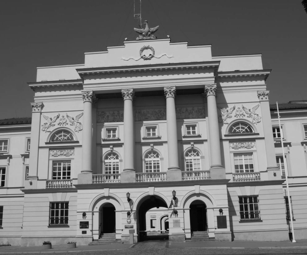 Ogromna żałoba w stołecznej Policji. Nie żyje Marek Swędrak, osierocił troje dzieci