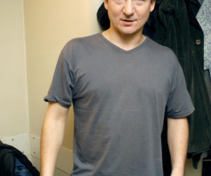 Robert Więckiewicz zaczynał w technikum budowlanym. Tak wyglądała jego niezwykła metamorfoza