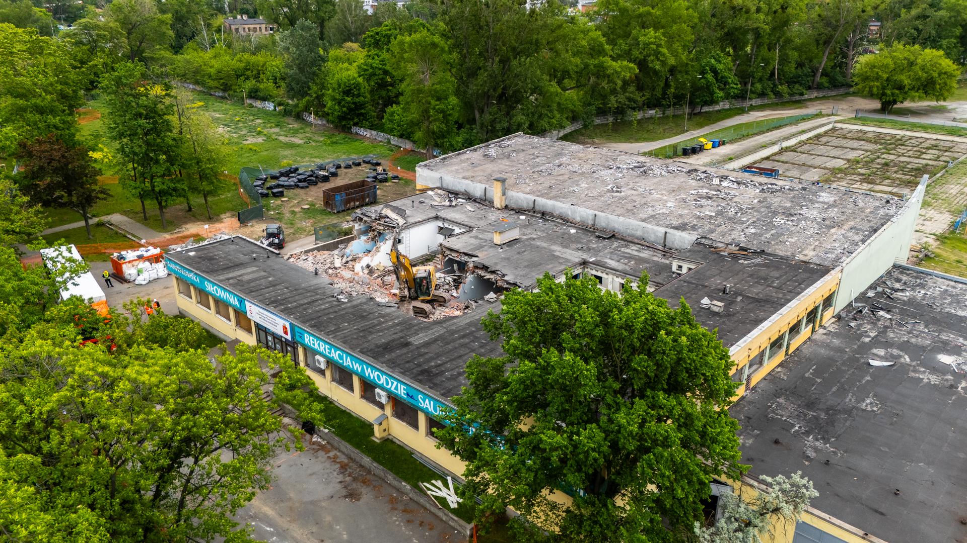 Ośrodek Namysłowska w Warszawie - rozbiórka basenu