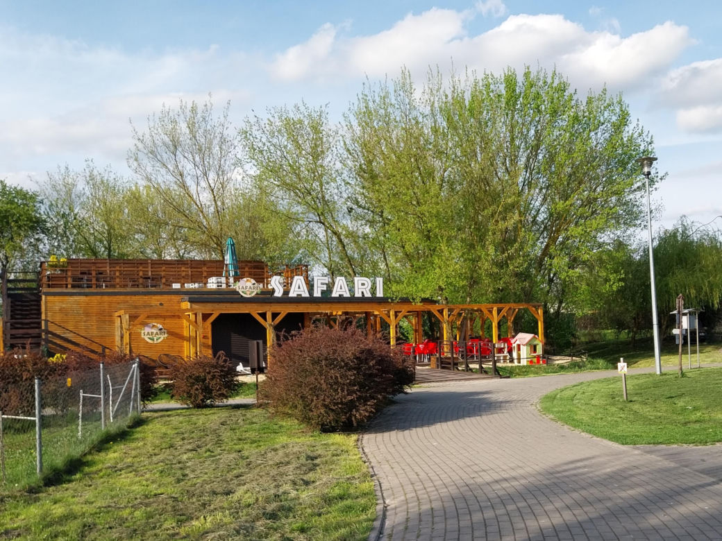 Wiosenny spacer w zamojskim zoo