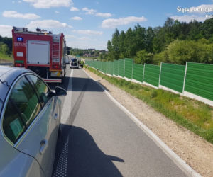 Spowodował wypadek i odjechał! Zostawił rannego kierowcę w dachującym aucie
