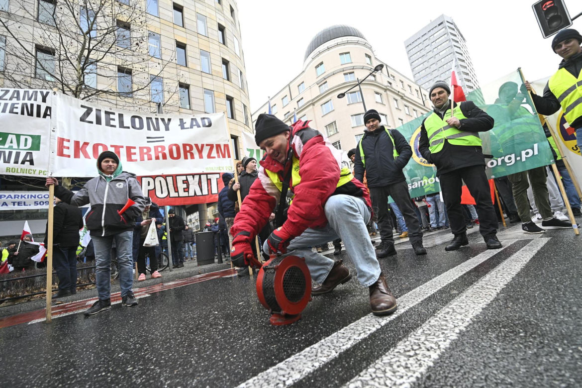 Rolniczy protest w Warszawie