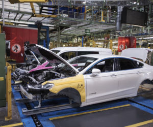Ford Mondeo Hybrid 2015