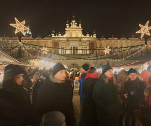 Jarmark Bożonarodzeniowy na Rynku Głównym w Krakowie 2025. Oferta wystawców