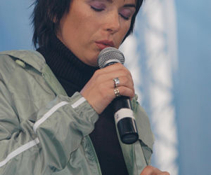 Kasia Kowalska kiedyś i dziś. Zobaczcie, jak na przestrzeni lat zmieniała się ikona polskiego rocka