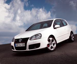 Volkswagen Golf V GTI - 2004